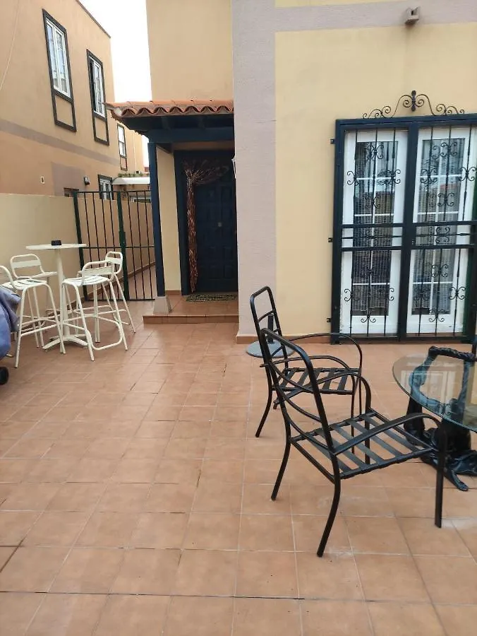 Casa Mohana Las Rosas